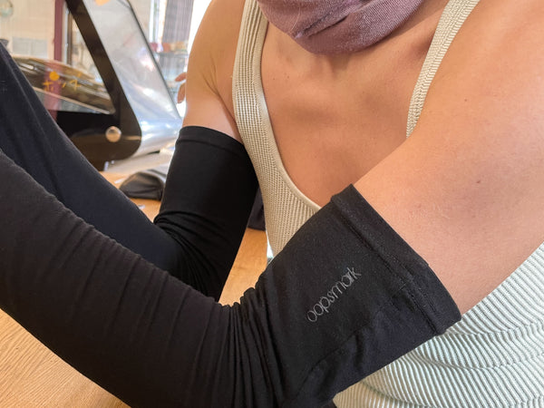 minimal, cycling, bike, layer, removable, sleeves, warmer, bamboo, lightweight, oopsmark